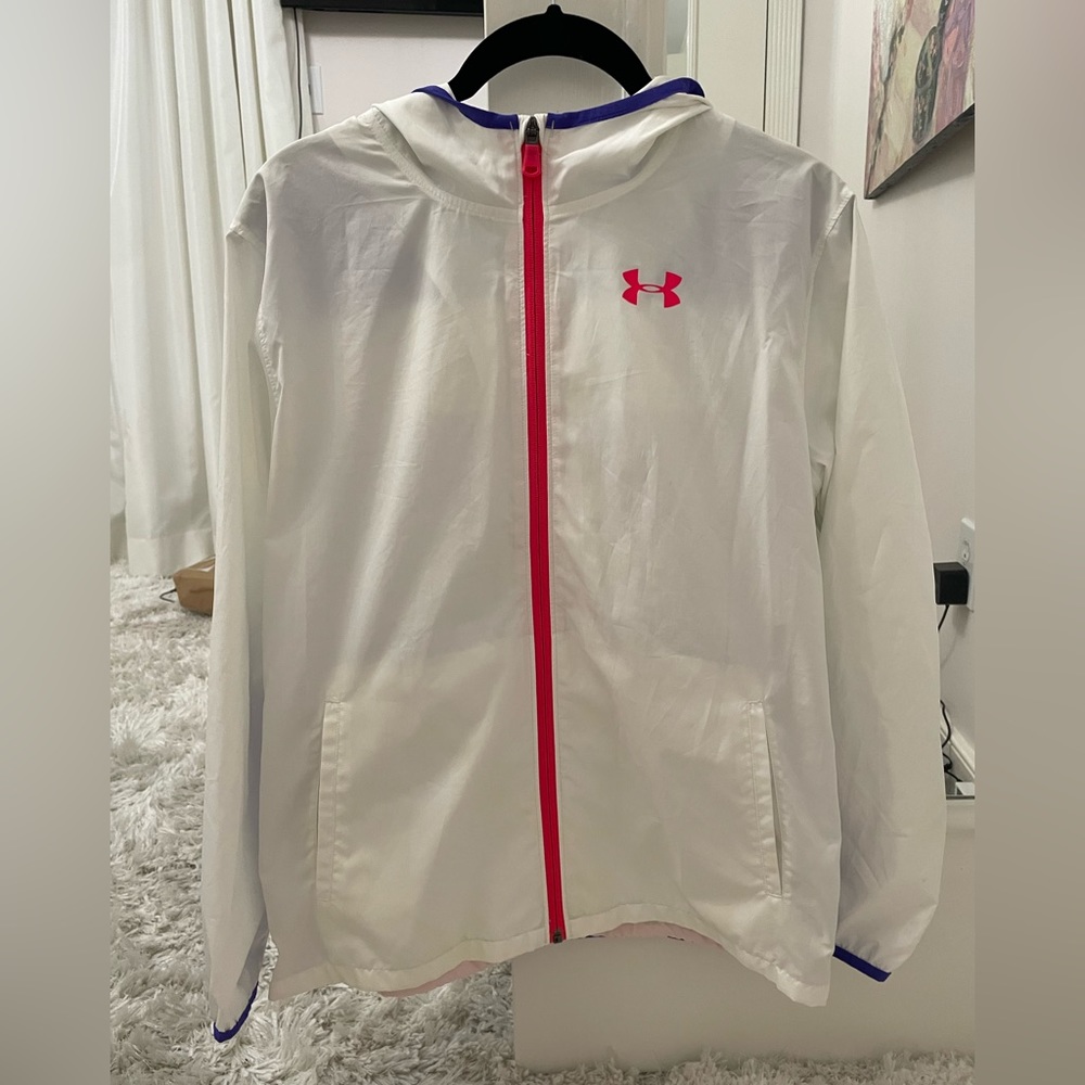 UNDER ARMOUR WIND BREAKER
